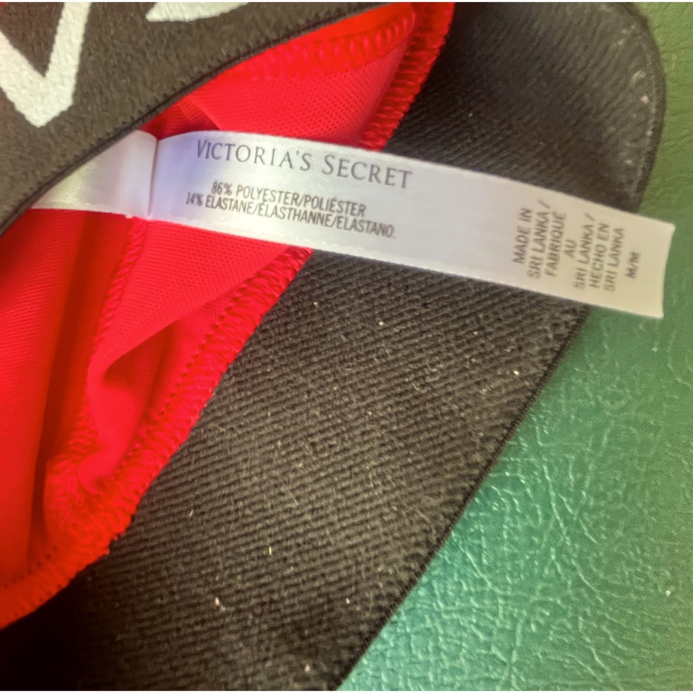 Victorias Secret Sport VSX Racerback Coral Sports Bra • medium • unlined - Picture 6 of 9